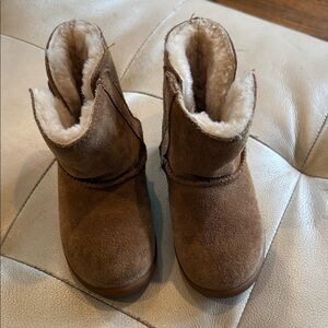 UGG Cozy Brown Kids Boots